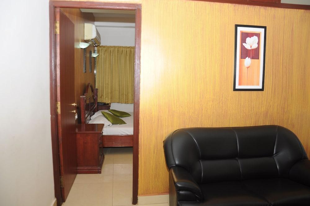 Kings Hotel Egmore Chennai Exterior photo