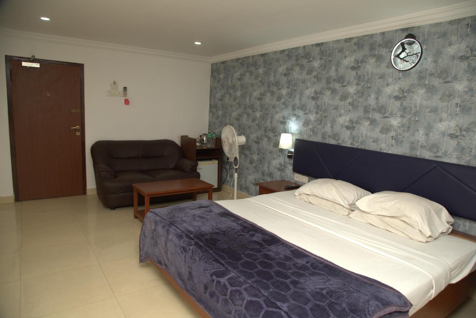 Kings Hotel Egmore Chennai Exterior photo