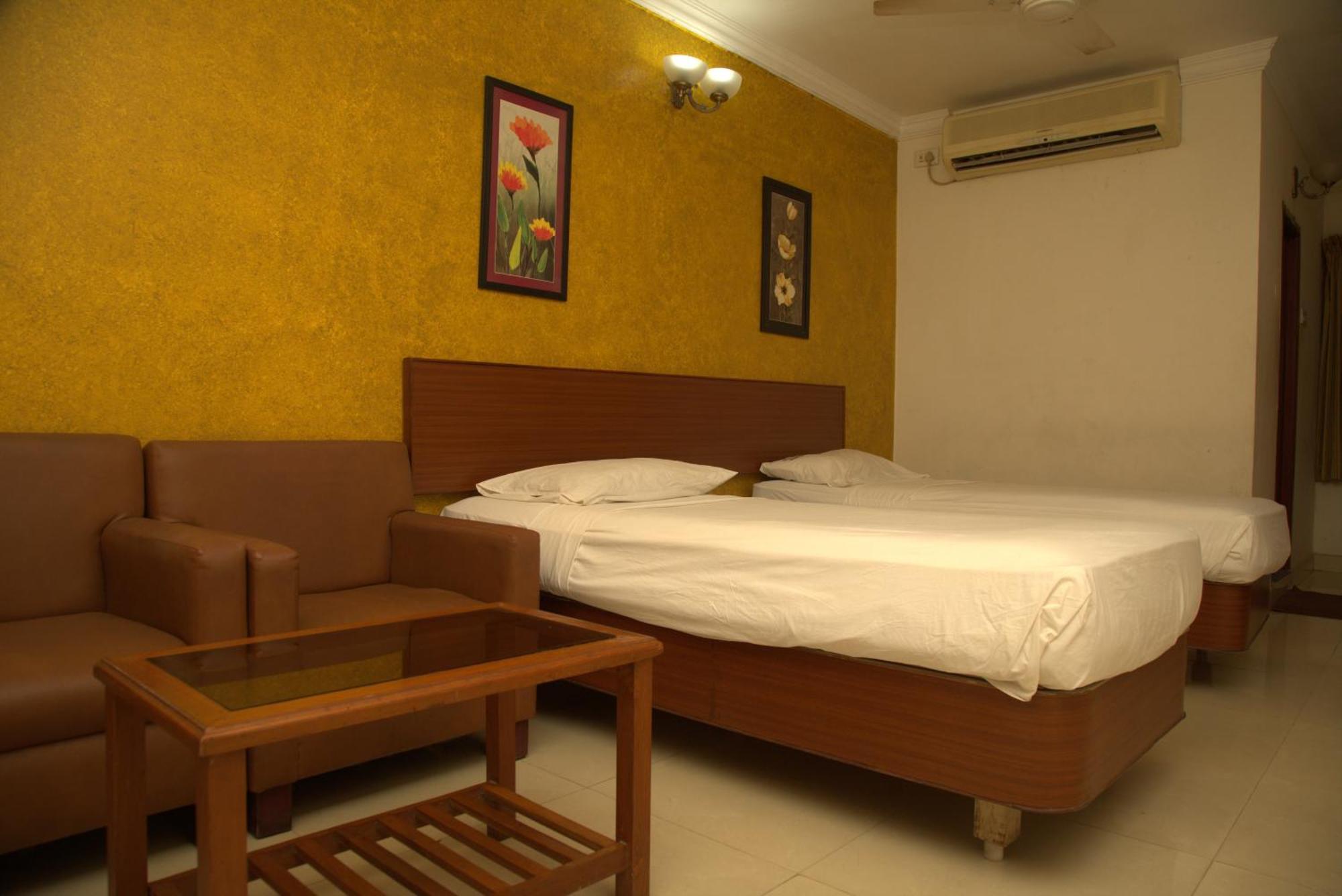 Kings Hotel Egmore Chennai Exterior photo