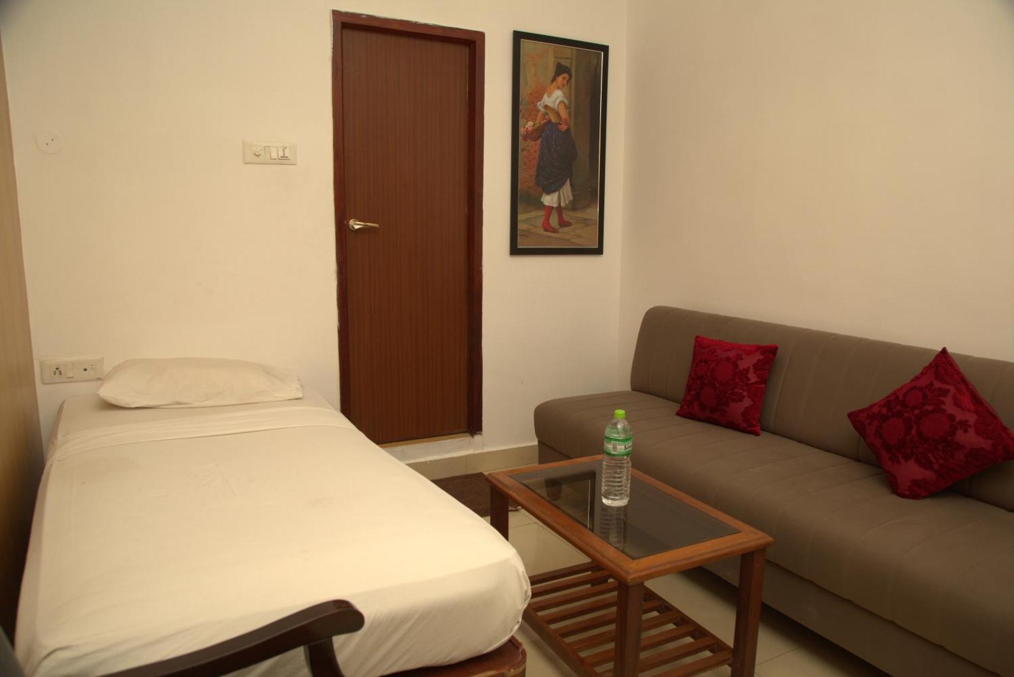 Kings Hotel Egmore Chennai Exterior photo