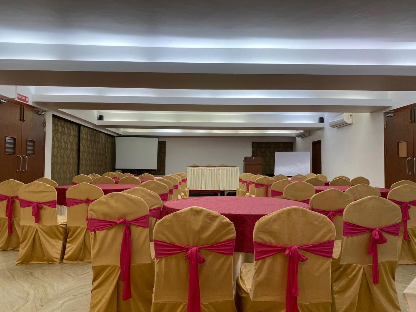 Kings Hotel Egmore Chennai Exterior photo